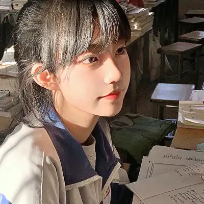 阚旦娅
